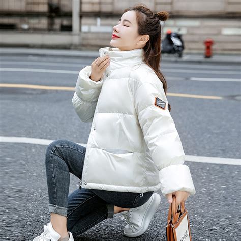 羽绒服图片甜美女生头像