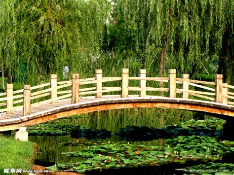 小桥流水图图片