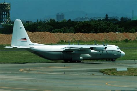 成为C-130J直接竞争对手，详解巴西新锐的KC-390战术运输机_手机凤凰网