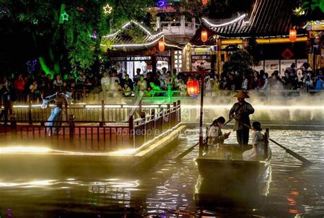 安徽亳州：“夜经济”激发旅游新活力-人民图片网
