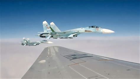 俄罗斯苏27战斗机连续两天在黑海拦截美军侦察机