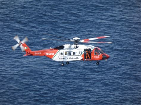 澳大利亚新体验：乘直升飞机空中看大堡礁_私人飞机网