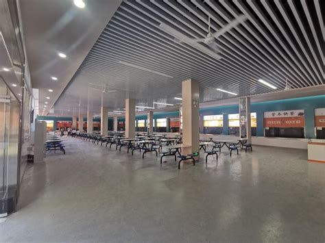 食堂改造项目顺利竣工 极大提高师生就餐环境和质量-武汉船舶职业技术学院