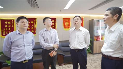 北京市委统战部副部长周开让一行莅临欧必翼科技集团调研