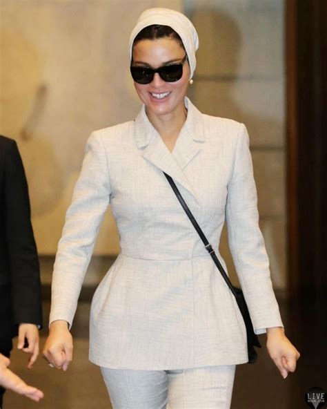 卡塔尔王妃只穿高级订制服！最有权势女人将 CHANEL、DIOR 穿出独特气质 – 拉阔杂志，拉阔时尚眼界！