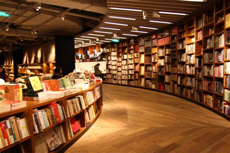 广州最值得去的书店,上海最去的书店,广州海珠区最大的书店_大山谷图库