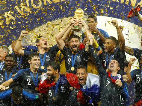 世界杯夺冠只是刚刚上路 最年轻法国要统治足坛多少年？_腾讯网