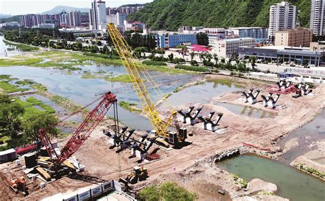 承德市人民政府 图说承德 九华山大桥建设工程进展顺利