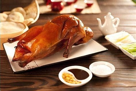 北京烤鸭为什么那么贵那么好吃那么有名？看了下面你就会明白了__财经头条