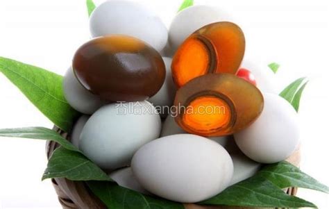 松花蛋的家庭腌制方法，土方法鸡蛋自制皮蛋的方法 - 鲜淘网