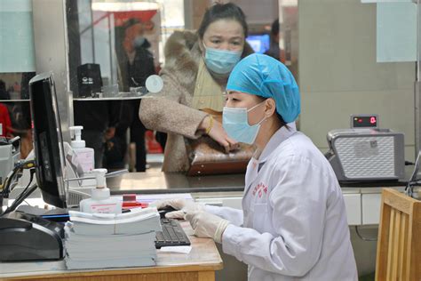 又一地清零！新疆吐鲁番市最后1例新冠肺炎确诊病例治愈出院！