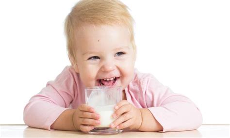 喝酸奶的最佳时间，喝酸奶的最佳时间是饭前还是饭后 - 鲜淘网