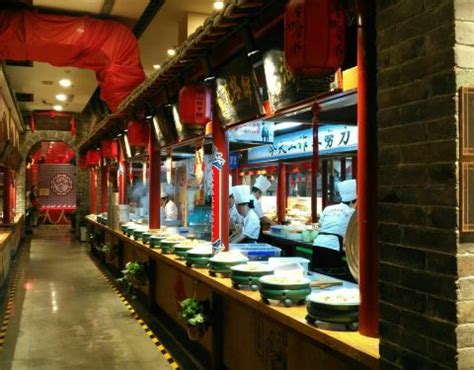开平网红餐厅(广东开平最火的饭店，一如既往挤满人，当地人拖家带口来吃) - 【爱喜匠】