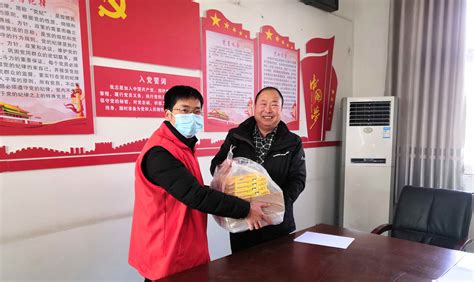汤阴县新联会开展“志愿新阶层，保护母亲河”志愿服务活动