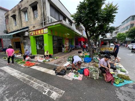 鹤山市沙坪街道中东西小学关于家长会的报道