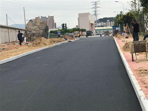 沥青路面施工方法及其留意事项-福建长洋沥青工程公司
