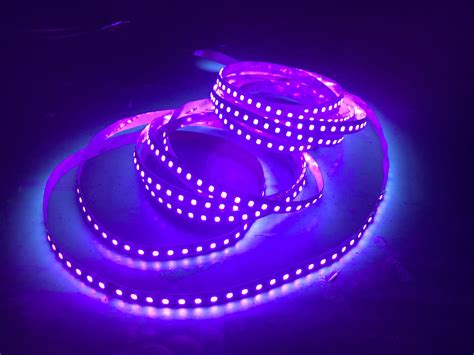 UV紫光365nm395nm软灯带 2835 12V 120灯紫色灯带10mm宽光线条灯-阿里巴巴
