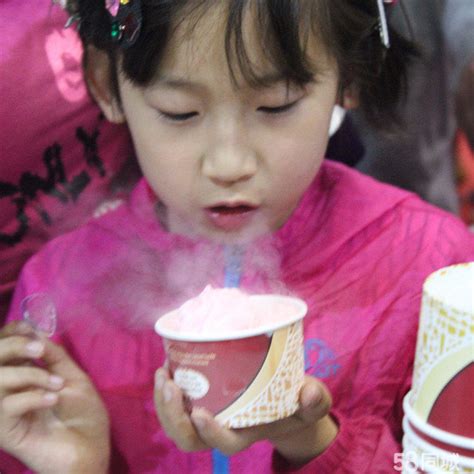上海首店！风靡美国的液氮冰淇淋Creamistry要来啦|液氮|打卡|圣代_新浪新闻