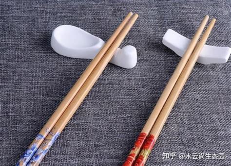 使用筷子注意事项！使用筷子的禁忌：迷信还是尊重传统_TOM健康