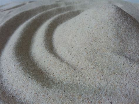 石英砂生产厂家 -- 成都市安明特制沙石有限责任公司