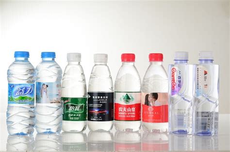 占据市场8成的这六大品牌饮用水你了解多少？看看专家怎么说_手机新浪网