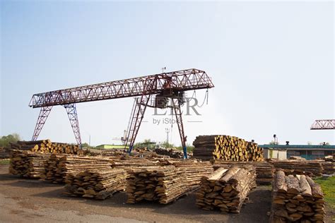 木工工厂。工业木材加工照片摄影图片_ID:349091011-Veer图库