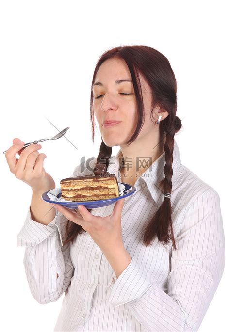 美丽的女人吃小菜一碟高清摄影大图-千库网