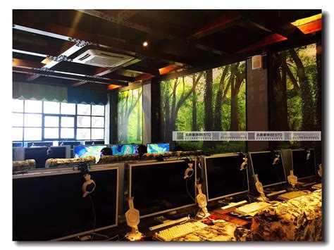 网吧装修效果图_网吧设计图片-杭州品立装饰办公室装修设计公司
