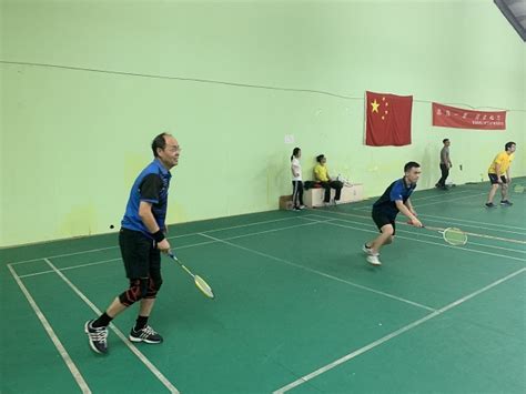 上海药物所工会举办双打羽毛球交流赛----中国科学院上海药物研究所
