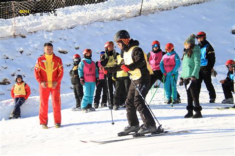 2018/19雪季军都山滑雪场第一期滑雪社会体育指导员国家职业技能 ...