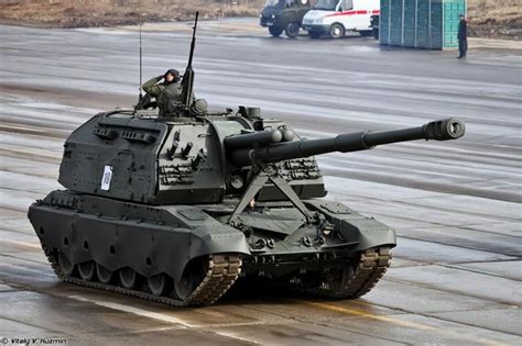 俄新型自行榴弹炮悄然列装 2S19M1将成为新一代“战争之神”_凤凰网