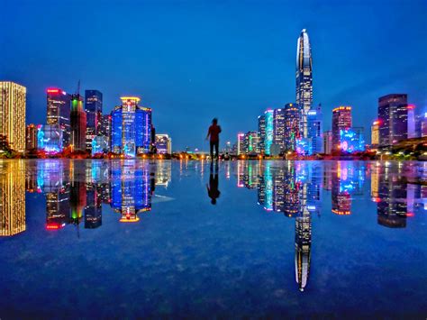 深圳最美的夜景在哪里? 深南大道最壮观