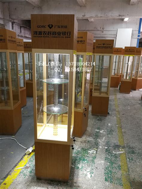 广东河源农村商业银行贵金属产品展示柜制作-