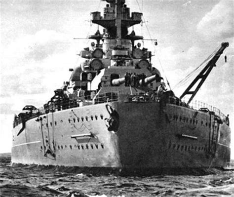 俾斯麦号战列舰--人类造舰史上的杰作
