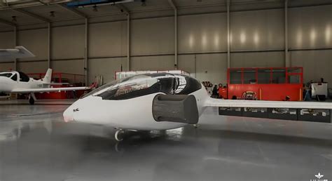 已售200架！碳化硅电动飞机明年交付_财富号_东方财富网