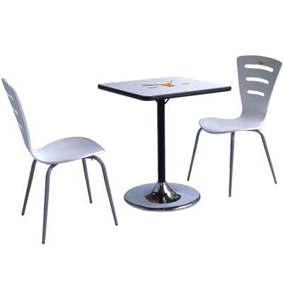 玻璃钢餐桌椅材质与工艺特点_郑州君临教学设备有限公司