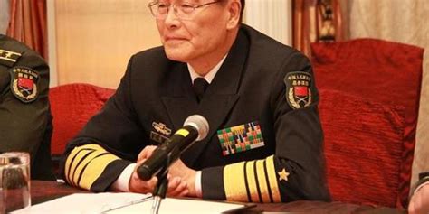 海军参谋部训练局局长郁忠到中国海洋大学调研国防生培养工作