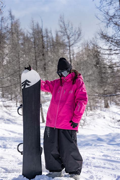 儿童滑雪服防风防水保暖透气连体滑雪服冬季户外滑雪服套装定制-阿里巴巴