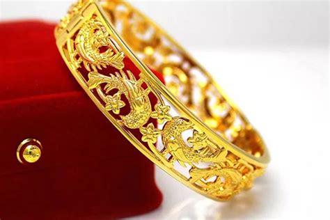 今年流行黄金手镯款式有哪些 - 中国婚博会官网