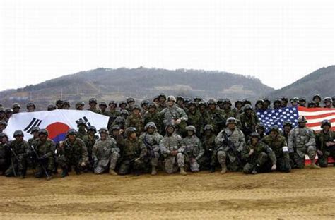 韩美军演启幕以朝鲜为假想敌 半岛局势引关注_新浪新闻