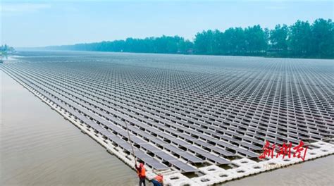 湖南首个水面漂浮光伏电站稳定运行 年可发电1.25亿千瓦时 - 要闻 - 湖南在线 - 华声在线