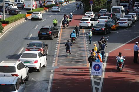 深圳全力打造慢行交通友好城市 1公里便捷步行，3公里舒适骑行_读特新闻客户端