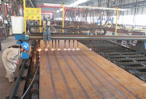 沈阳钢结构施工现场-长春金河钢结构工程公司