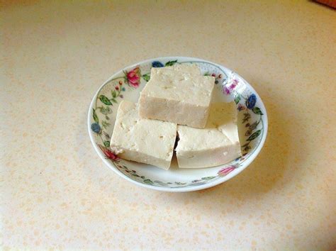 【盐腌豆腐的做法步骤图，盐腌豆腐怎么做好吃】Apple-2199_下厨房