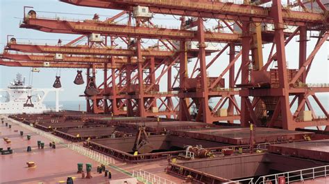 烟台港：打造全球干散货全自动化码头建设 “中国样本”