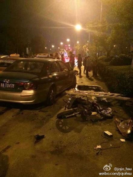 岑溪思塘路段交通事故造成一死两伤
