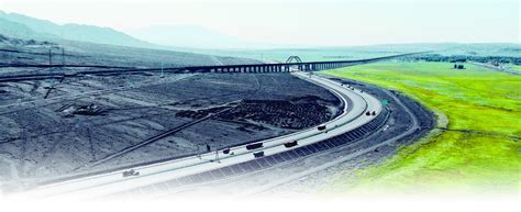 新疆S21阿勒泰至乌鲁木齐高速公路通车