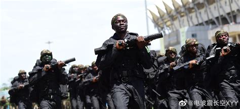 坦桑尼亚特种部队装备以色列塔沃尔X95突击步枪……__财经头条