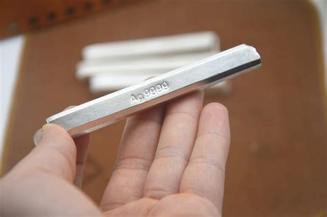 厂家加工定制超白银镜86标准超薄开关按键触摸面板钢化玻璃-阿里巴巴