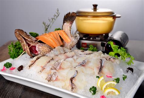 2022珑拾|深海石斑鱼料理之王美食餐厅,...以烫火锅，不过鱼肉极其不...【去哪儿攻略】